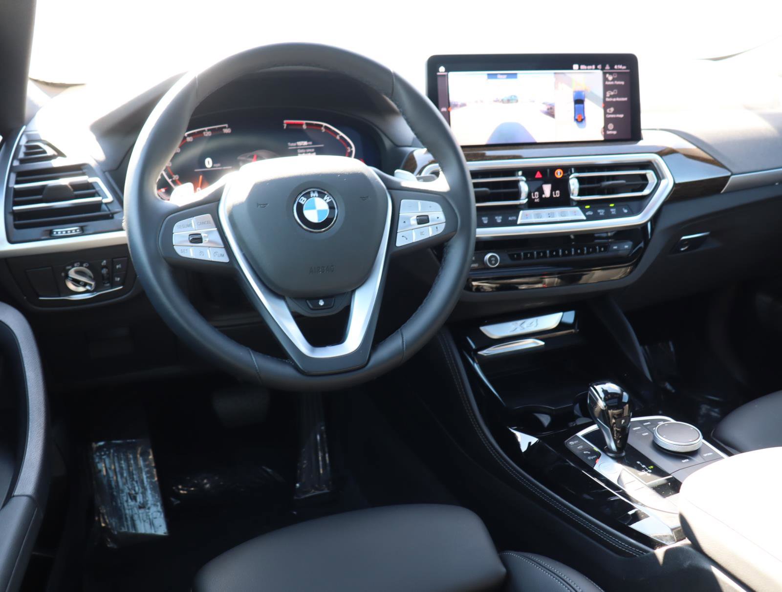 Used 2024 BMW X4 xDrive30i image 10