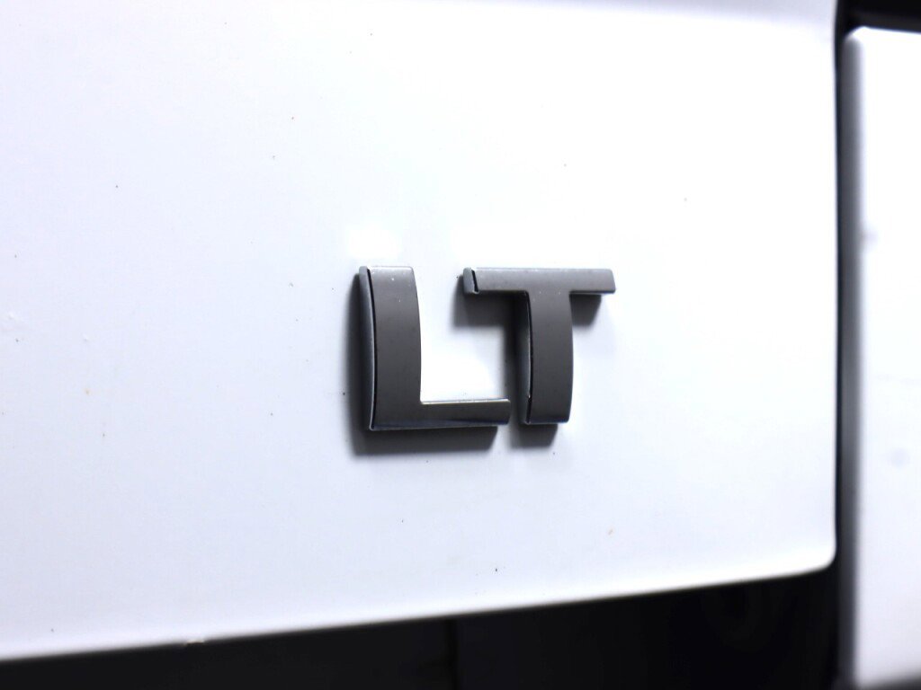Used 2018 Chevrolet Silverado 1500 LT w/ Trailering Package AWD/4WD image 35