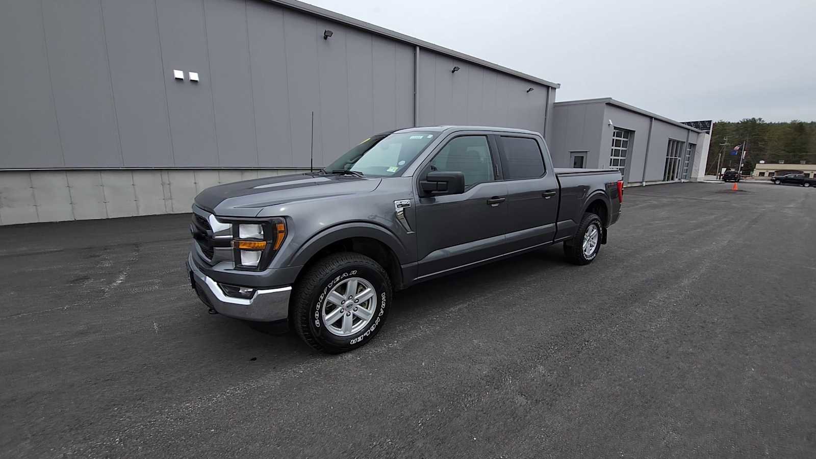 Used 2023 Ford F150 XLT w/ Equipment Group 301A Mid image 4