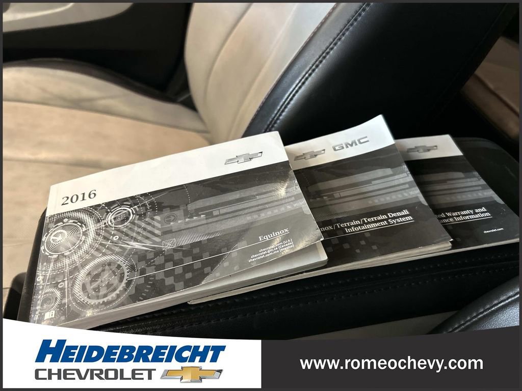 Used 2016 Chevrolet Equinox LTZ w/ Enhanced Convenience Package image 26