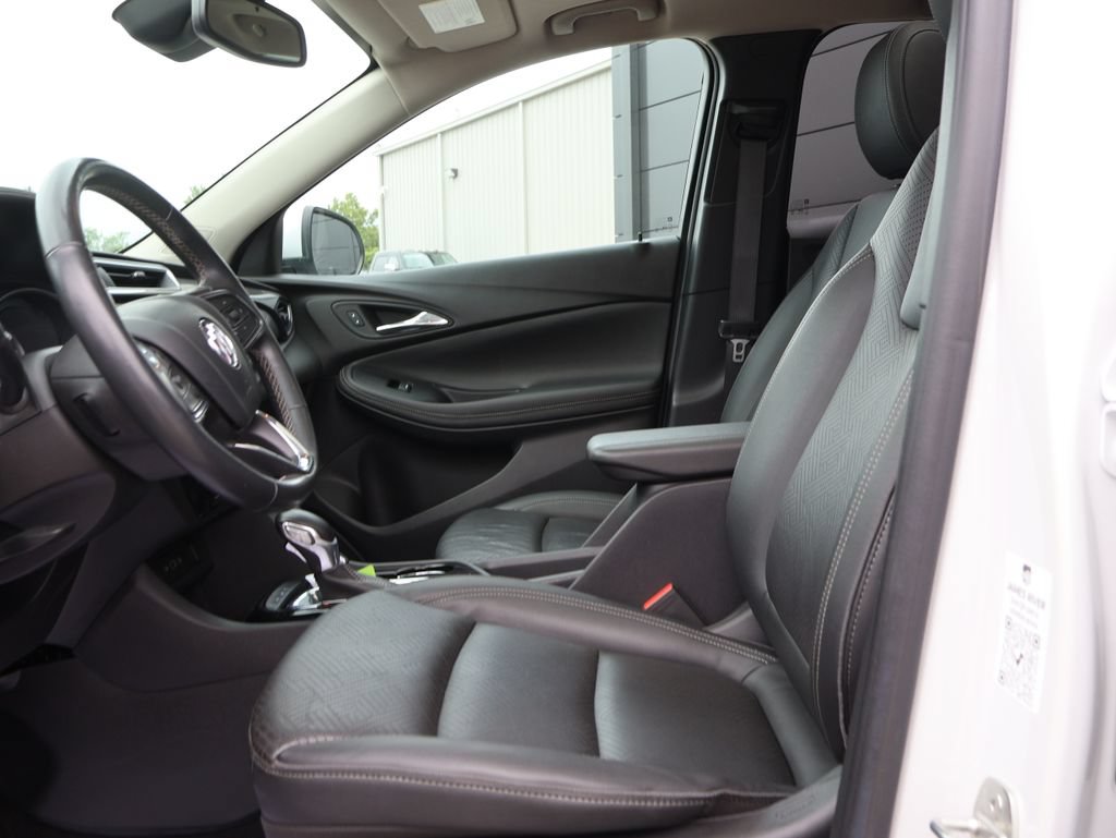 Used 2023 Buick Encore GX Essence w/ Experience Buick Package AWD/4WD image 23