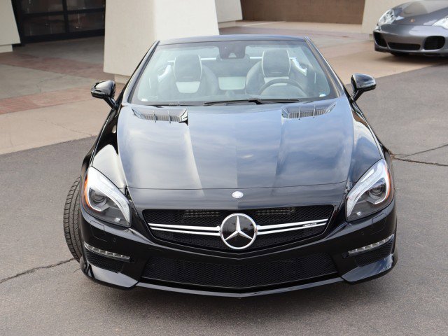 Used 2015 Mercedes-Benz SL 63 AMG image 8