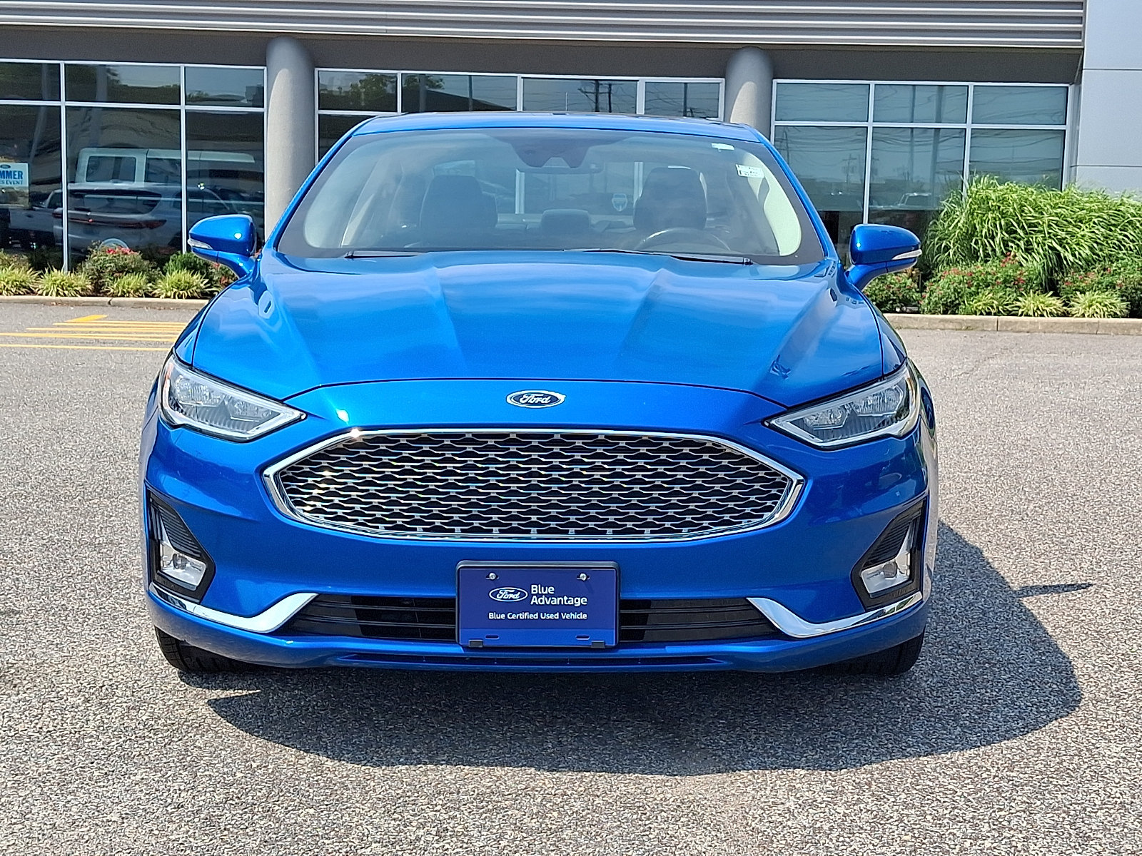 Used 2019 Ford Fusion Energi Titanium FWD image 3