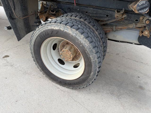 Used 2011 Ford F450 XL image 13