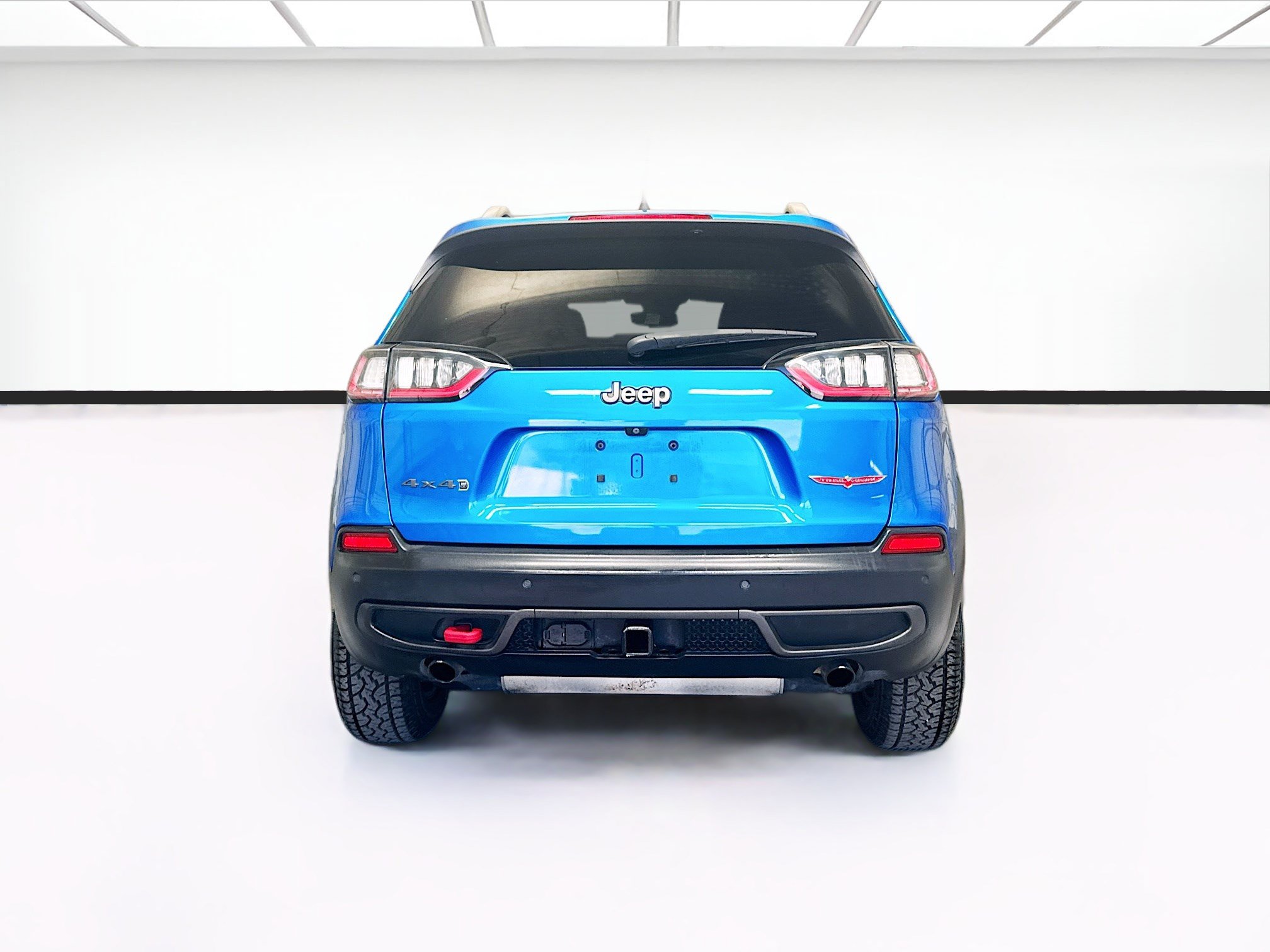 Used 2020 Jeep Cherokee Trailhawk AWD/4WD image 5