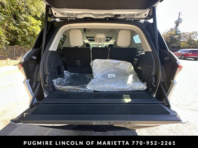 New 2025 Lincoln Navigator Reserve image 20