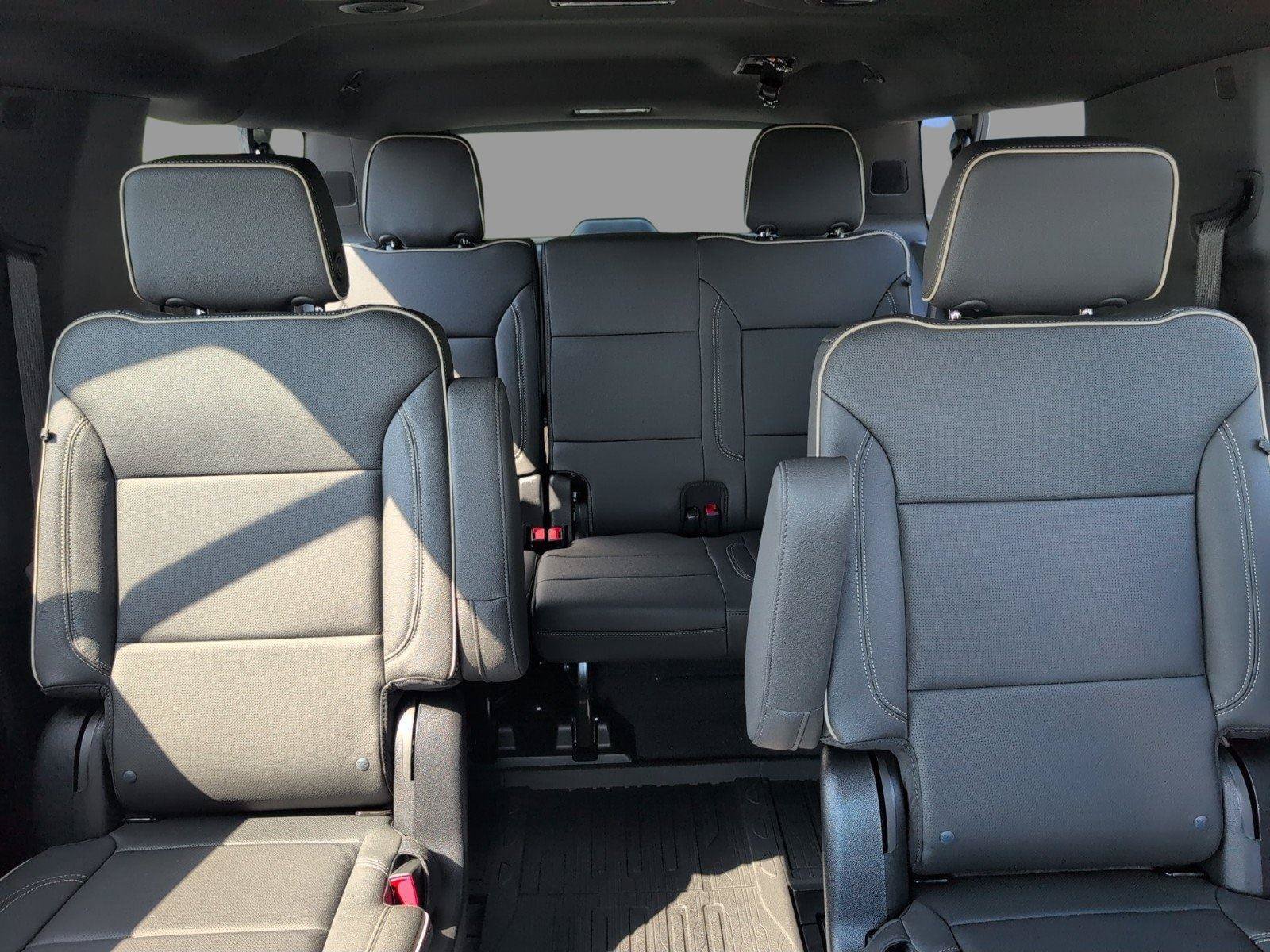 New 2026 GMC Yukon XL Elevation w/ LPO, Floor Liner Package RWD image 33