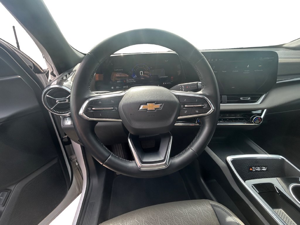 Used 2025 Chevrolet Equinox LT w/ Convenience Package II AWD/4WD image 19