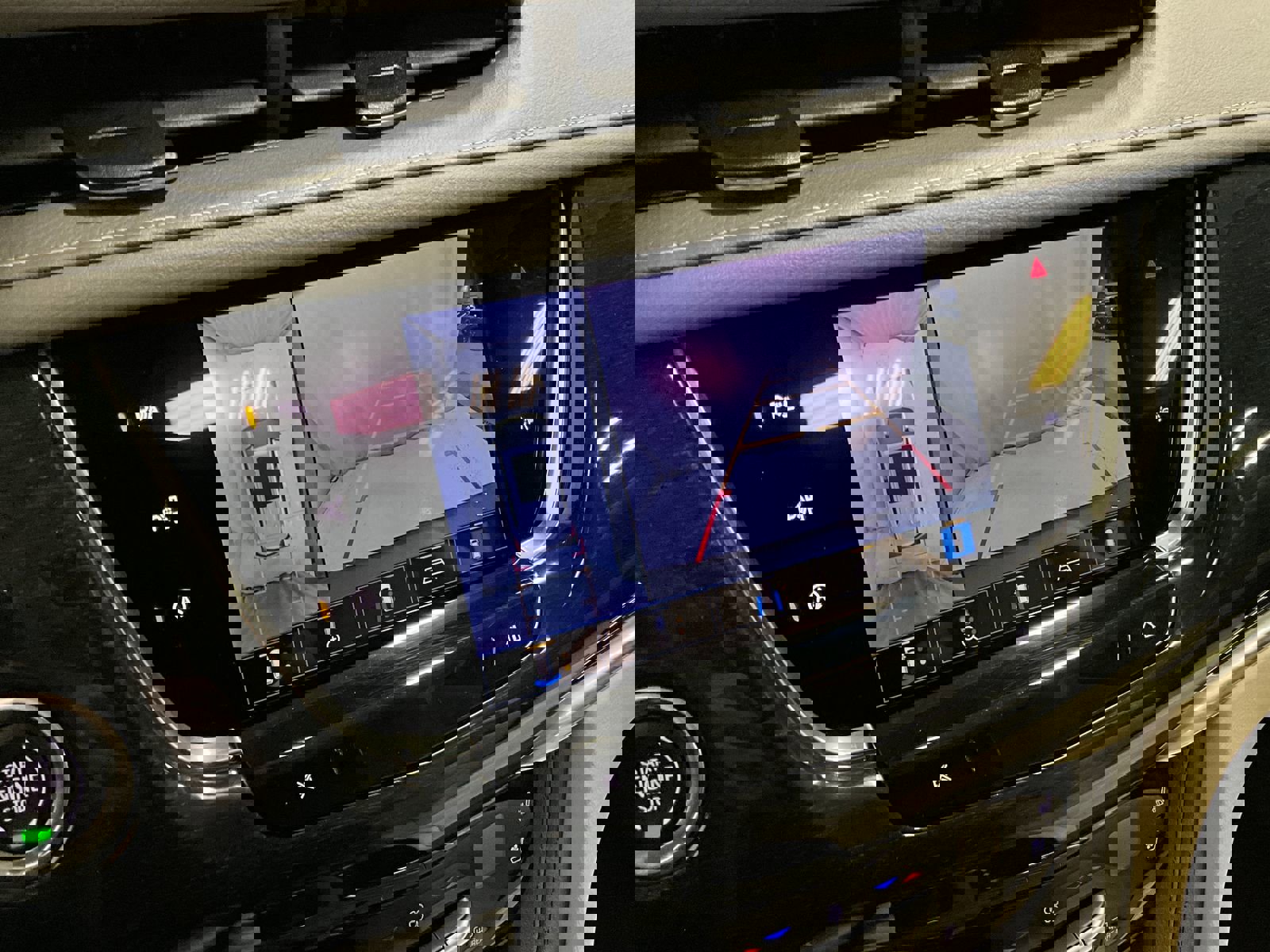 Used 2023 Cadillac XT6 Premium Luxury w/ Technology Package image 21