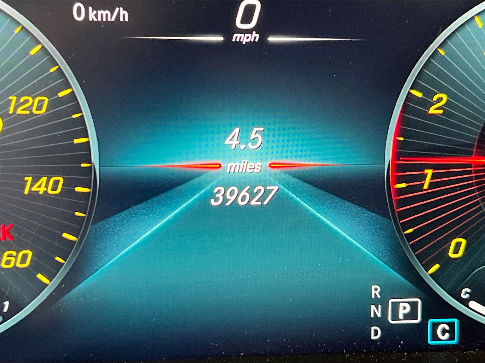 Used 2021 Mercedes-Benz GLC 300 4MATIC image 12