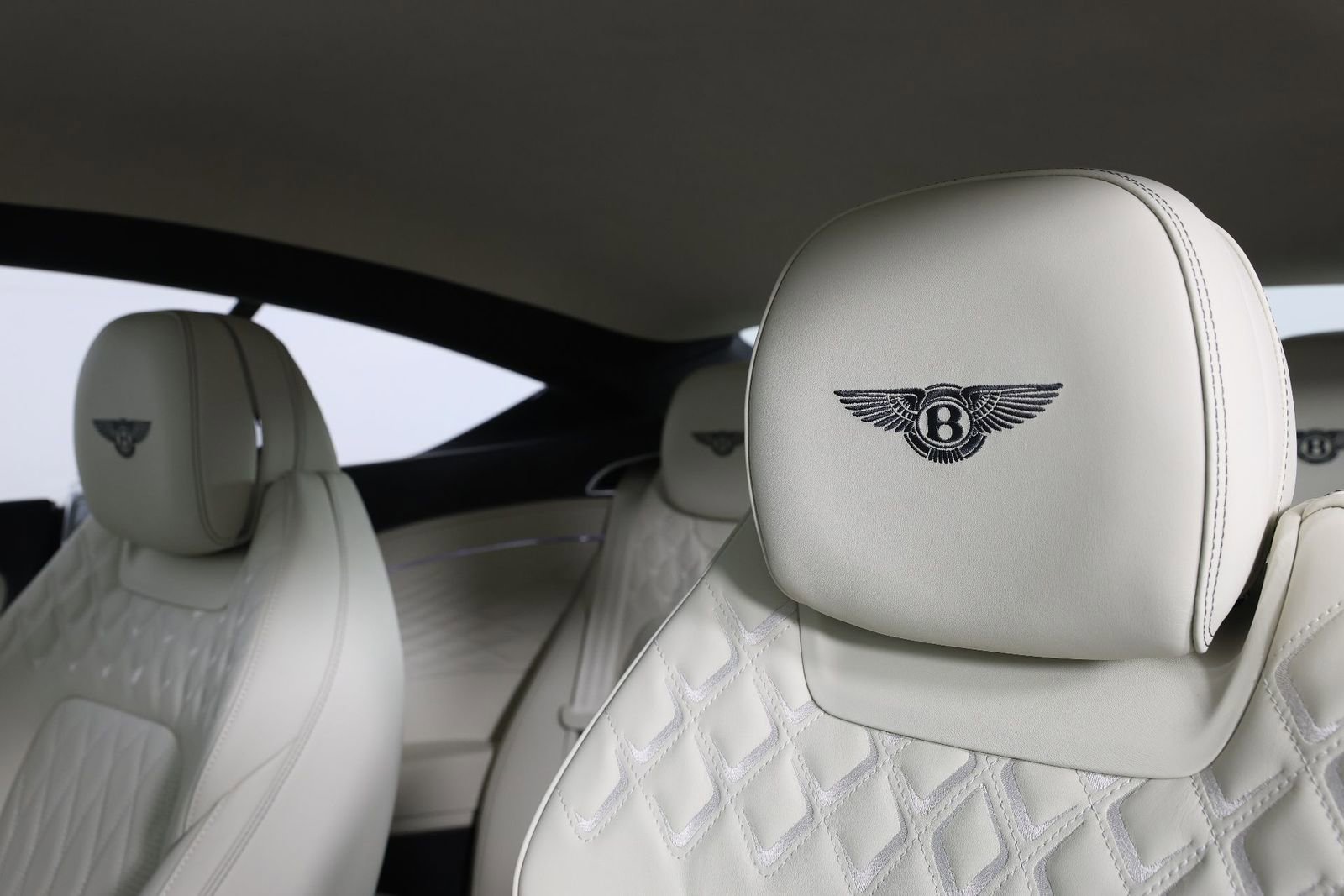 New 2026 Bentley Continental GT AWD/4WD image 25