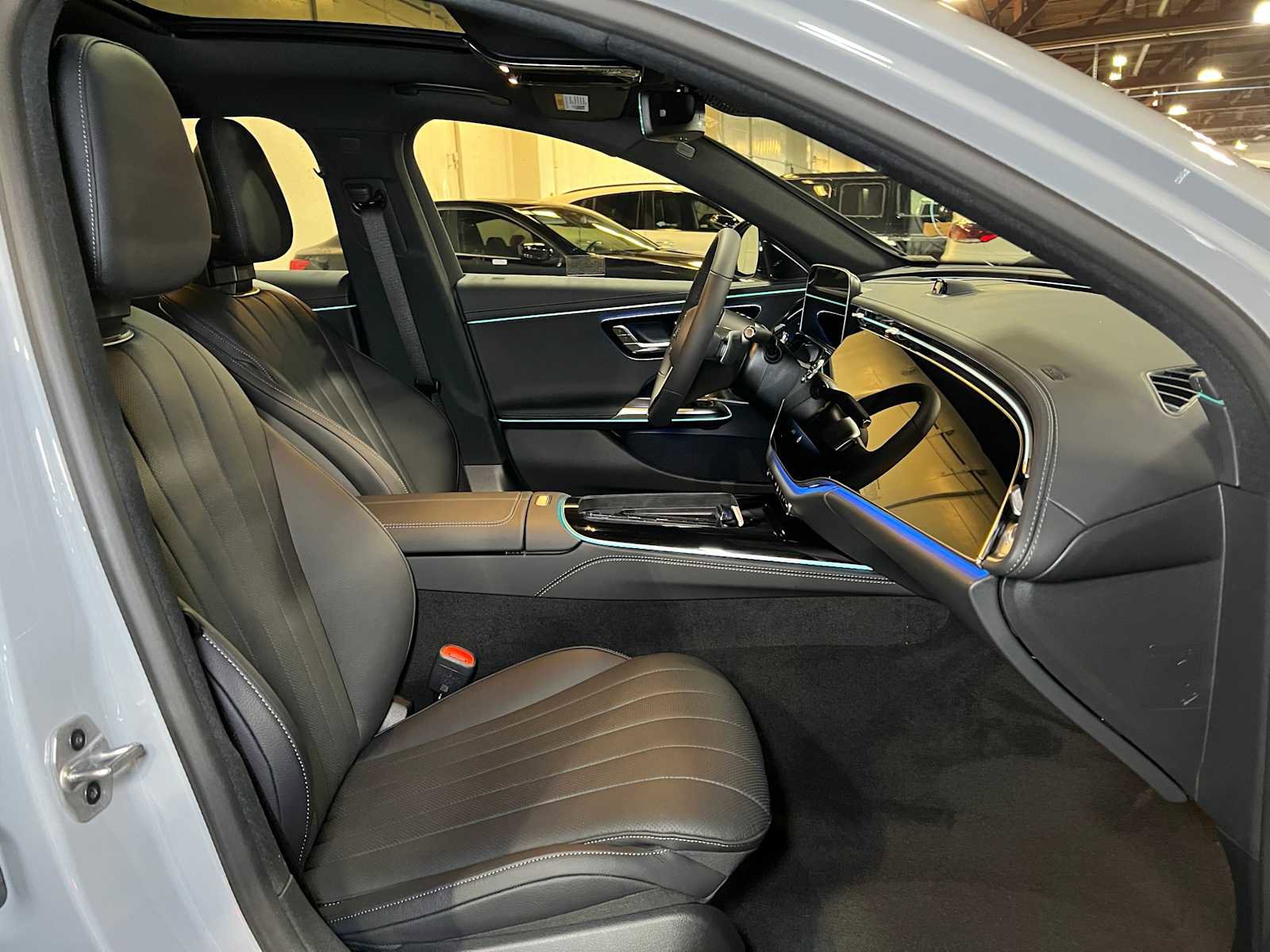 New 2026 Mercedes-Benz E 450 4MATIC All-Terrain Wagon image 11