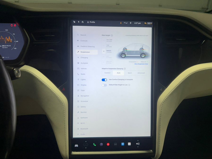 Used 2020 Tesla Model X Long Range AWD/4WD image 16