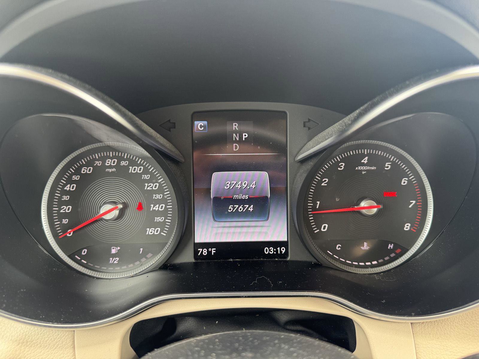 Used 2019 Mercedes-Benz GLC 300 image 9