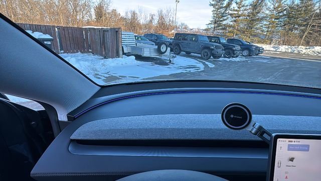 Used 2026 Tesla Model Y Long Range image 14