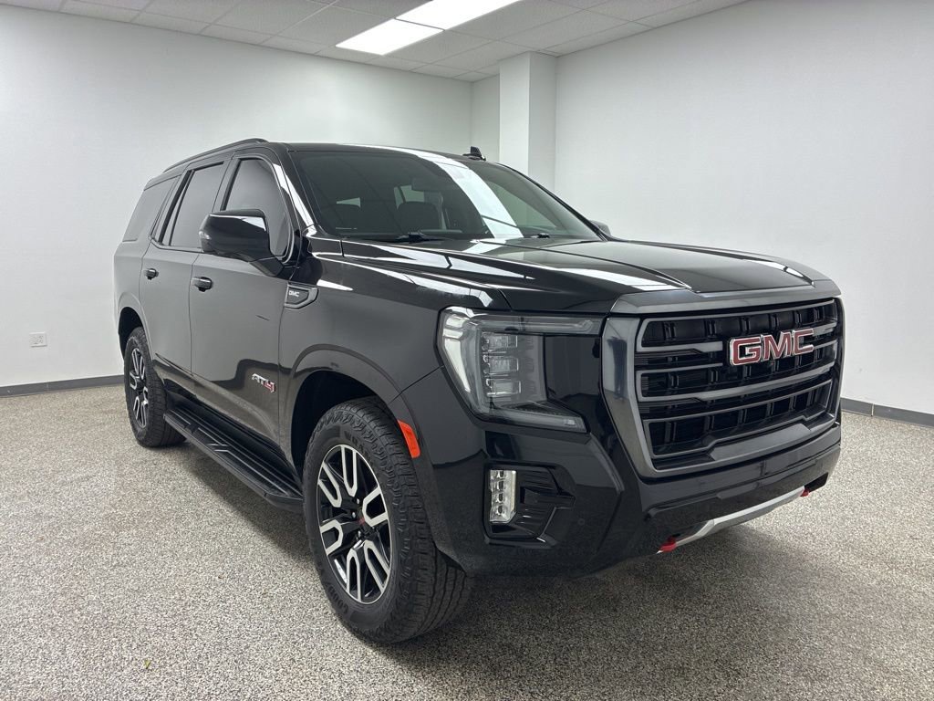 Used 2023 GMC Yukon AT4 image 2