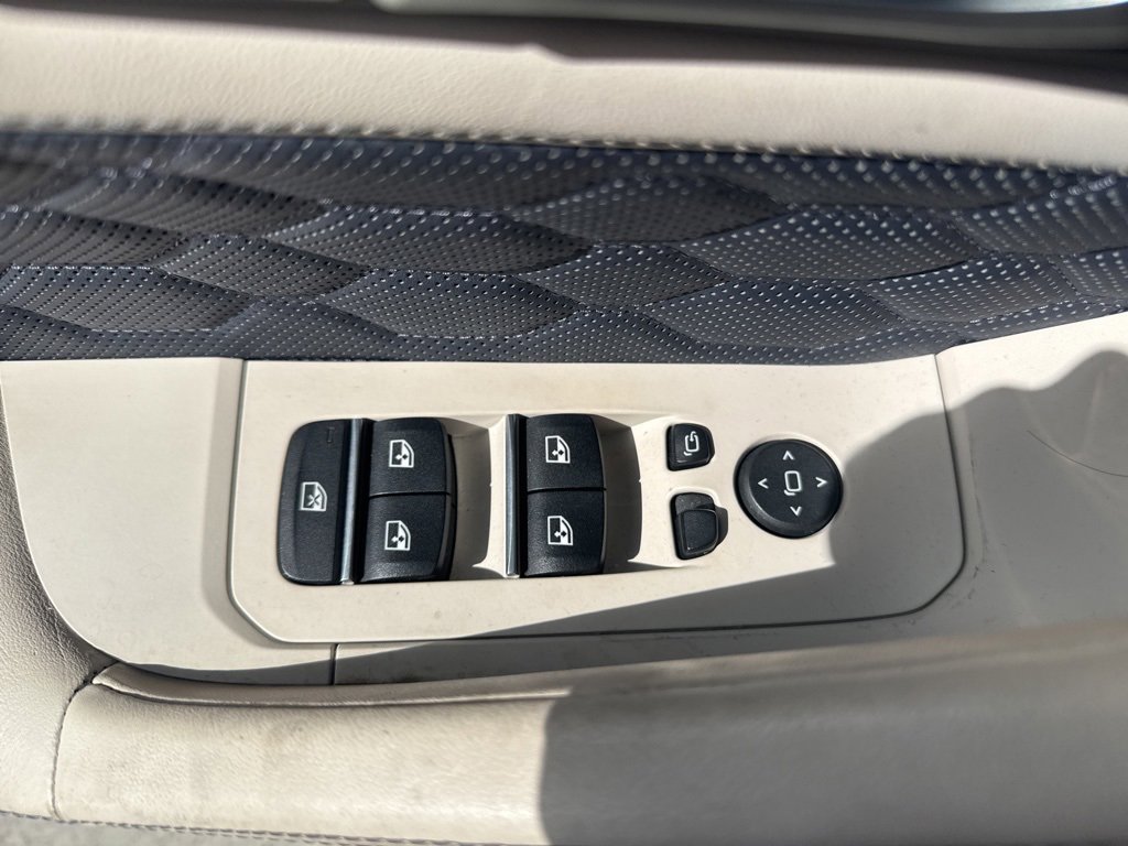 Used 2023 BMW X6 M w/ Executive Package image 22