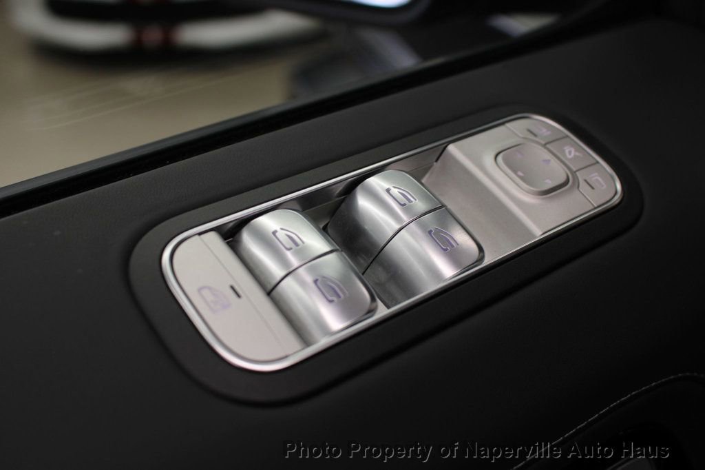 Used 2025 Mercedes-Benz G 580 w/ EQ Technology image 15