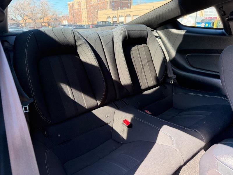 Used 2019 Ford Mustang Coupe RWD image 22