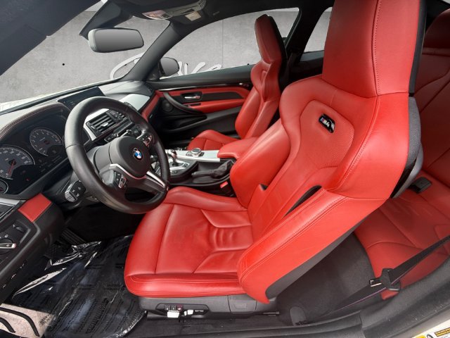Used 2020 BMW M4 Coupe w/ Competition Package RWD image 19