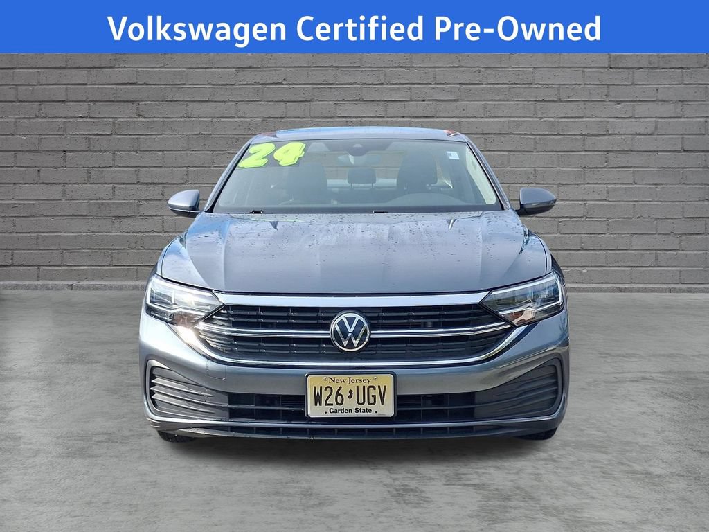 Certified 2024 Volkswagen Jetta S FWD image 2