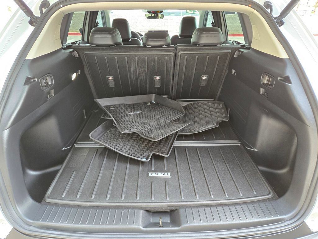 Used 2025 MAZDA CX-50 AWD 2.5 S w/ Cargo Package image 18