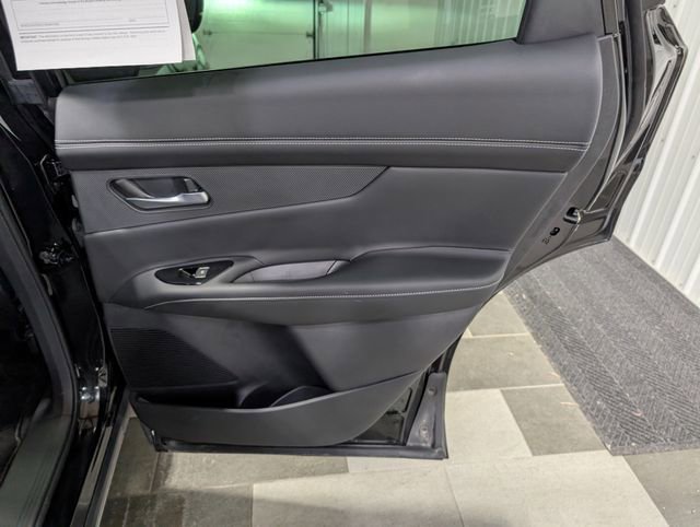 Used 2025 Nissan Murano SL AWD/4WD image 25