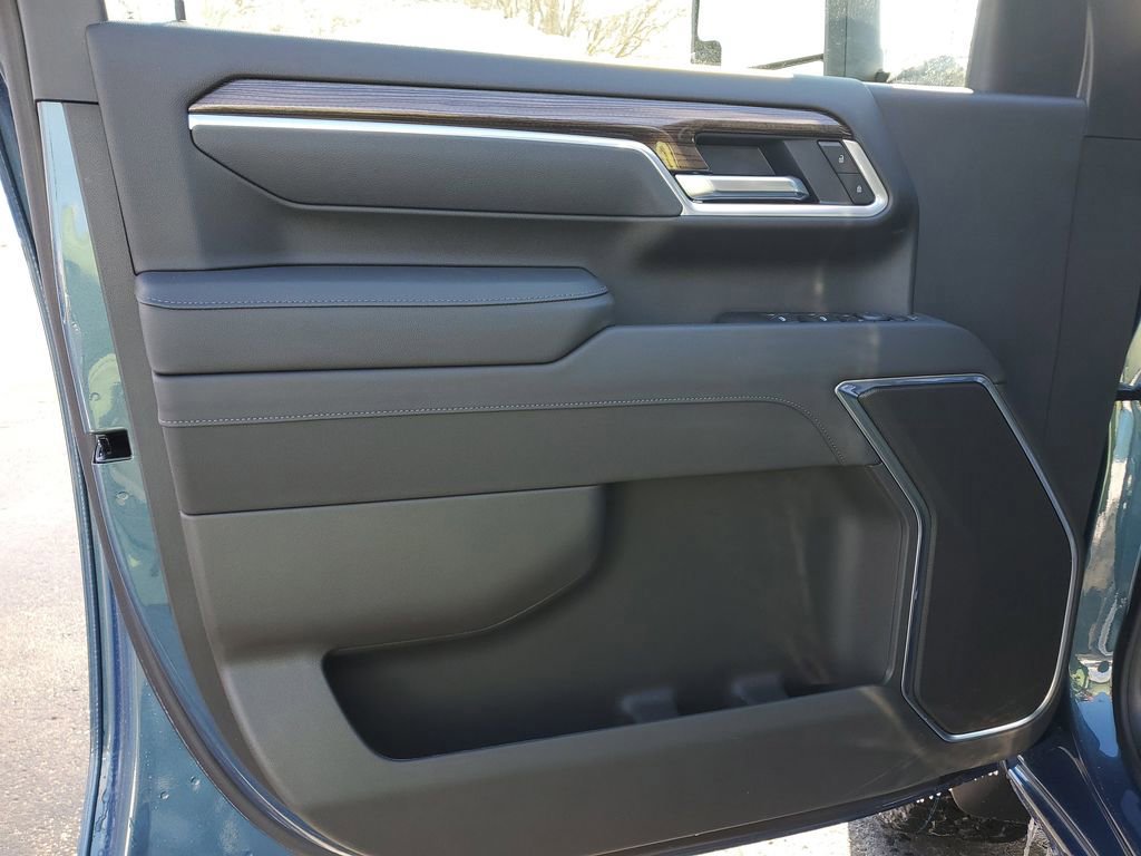 New 2026 Chevrolet Silverado 2500 LT w/ All Star Edition image 12