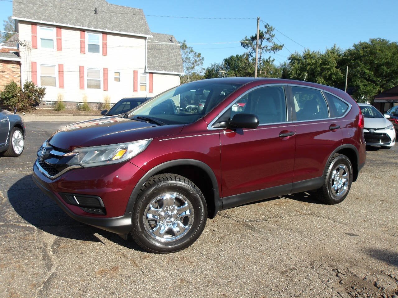 Used 2015 Honda CR-V LX image 2