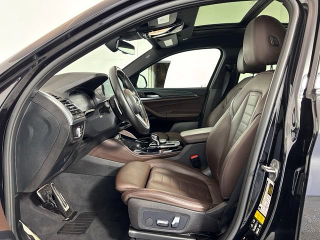 Used 2023 BMW X4 xDrive30i w/ M Sport Package AWD/4WD image 10