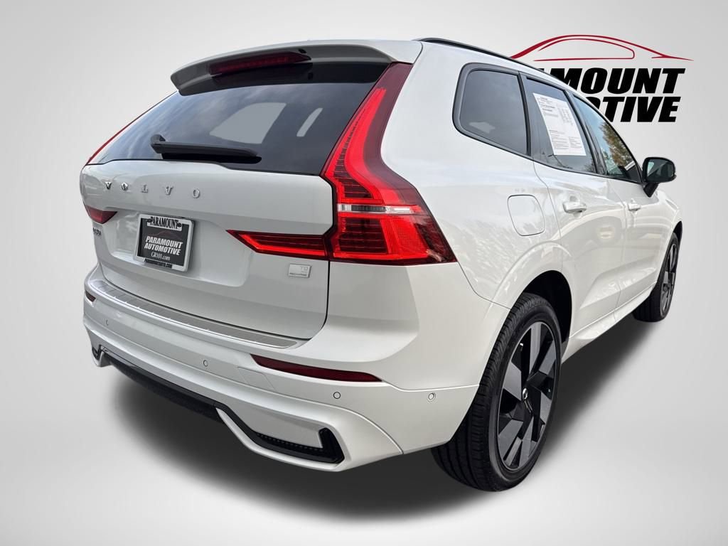 Used 2024 Volvo XC60 T8 Plus w/ Protection Package Premier image 7