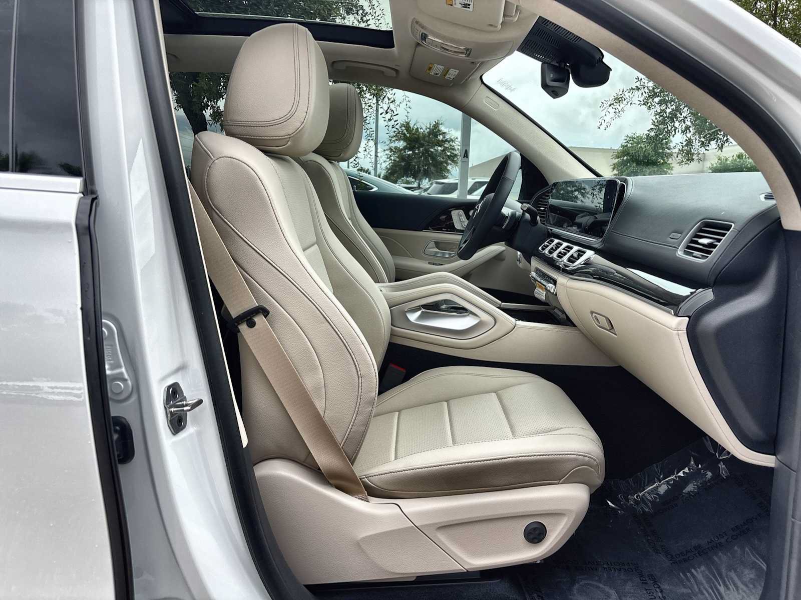 New 2026 Mercedes-Benz GLE 350 4MATIC image 9