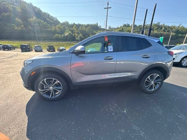 Used 2023 Buick Encore GX Select FWD image 4