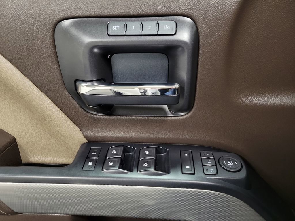 Used 2018 Chevrolet Silverado 1500 LTZ Z71 w/ LTZ Plus Package image 21