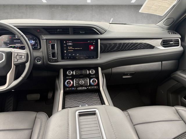 Certified 2024 GMC Yukon XL Denali w/ Max Trailering Package image 3