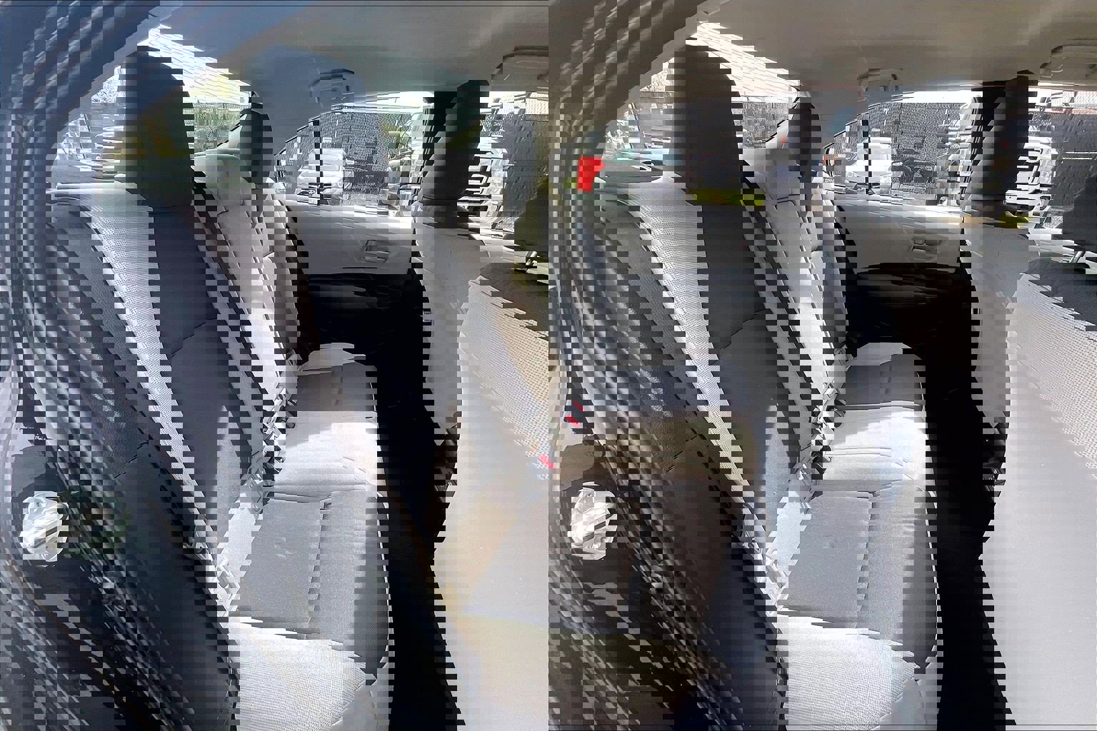 Used 2023 Toyota Corolla LE w/ Carpet Mat Package (TMS) image 31