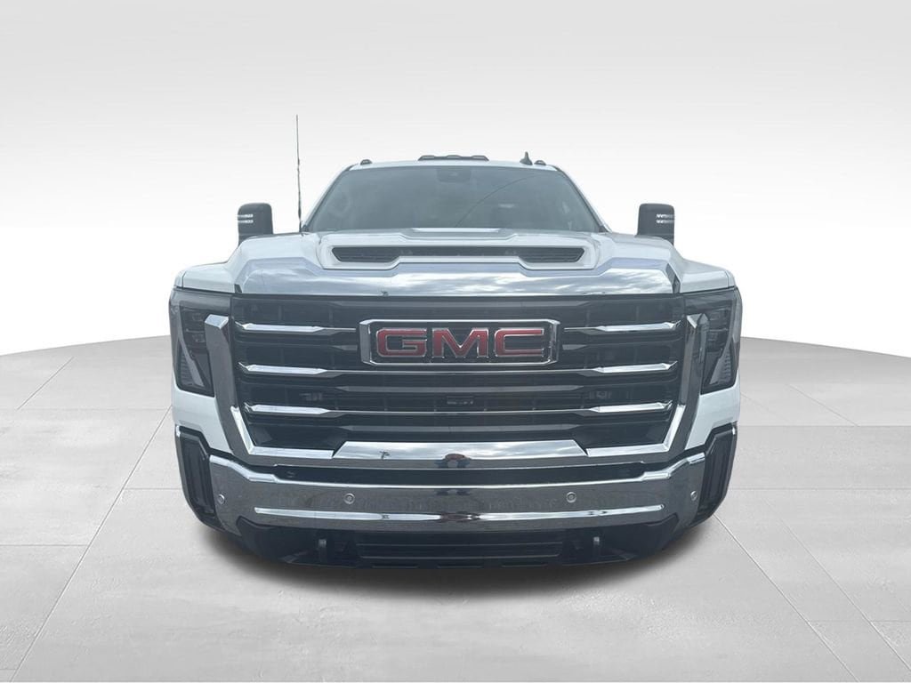 New 2026 GMC Sierra 2500 SLE w/ SLE Value Package; AWD/4WD image 3