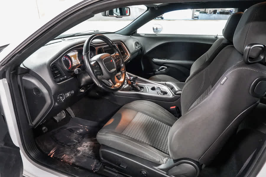 Used 2019 Dodge Challenger SXT w/ Blacktop Package RWD image 17