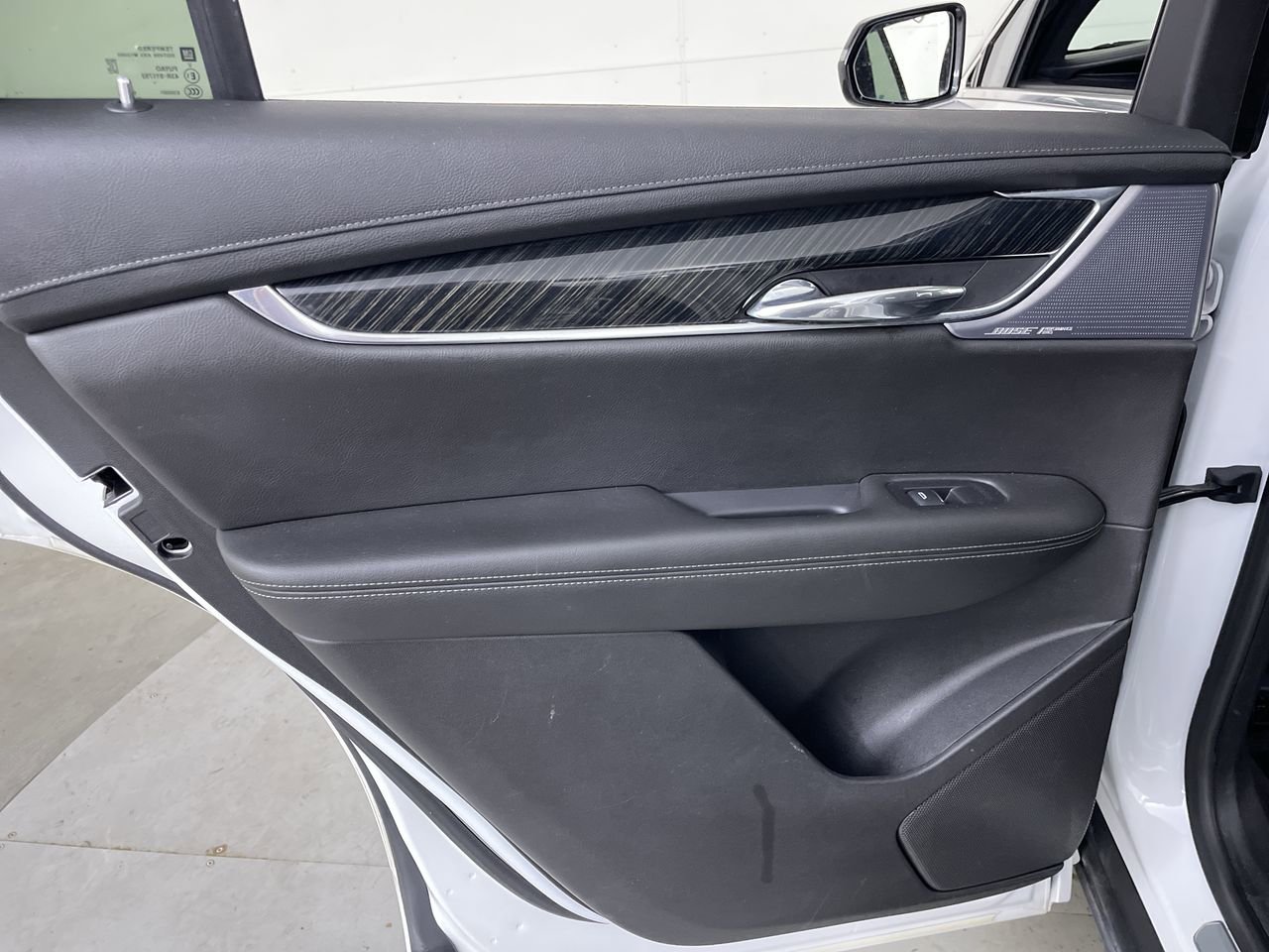 Used 2021 Cadillac XT6 Premium Luxury AWD/4WD image 21
