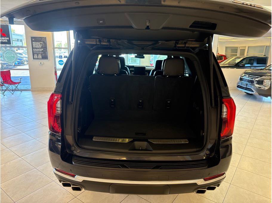 Used 2025 GMC Yukon Denali AWD/4WD image 41