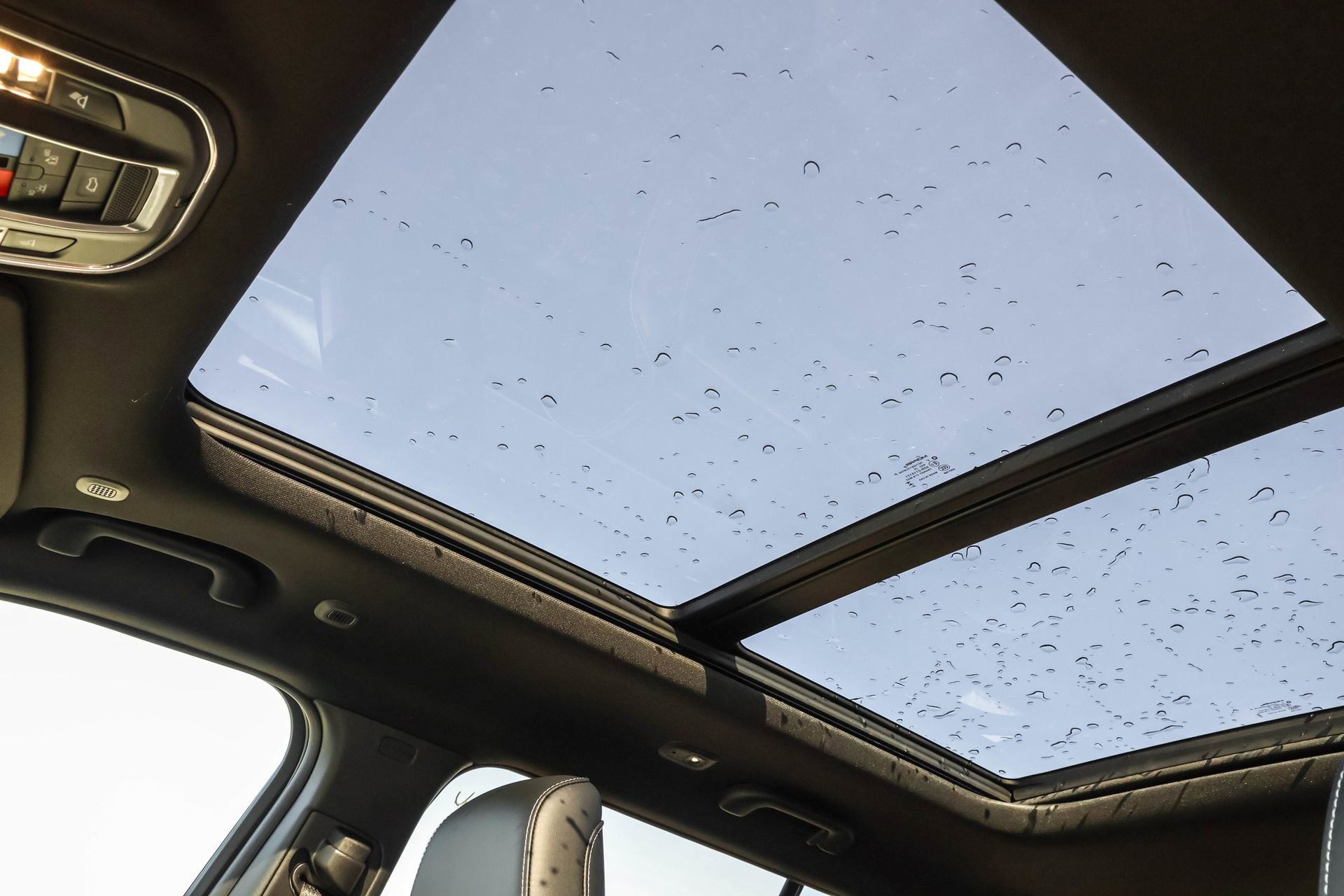 New 2025 Jeep Grand Cherokee Limited w/ Black Appearance Package image 6