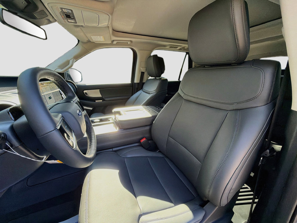 New 2027 Ford Expedition Active AWD/4WD image 23