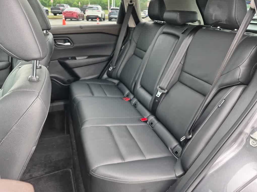 Used 2023 Nissan Rogue SL w/ SL Premium Package AWD/4WD image 6