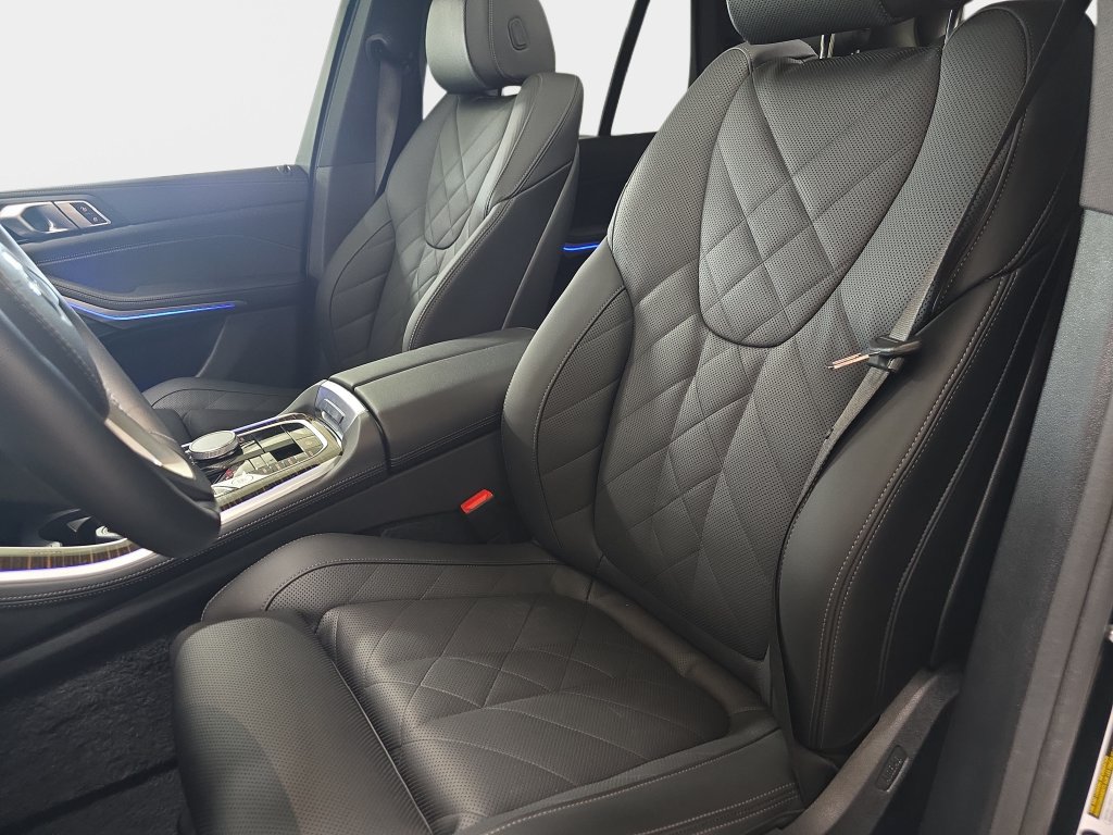 Used 2026 BMW X5 sDrive40i RWD image 17