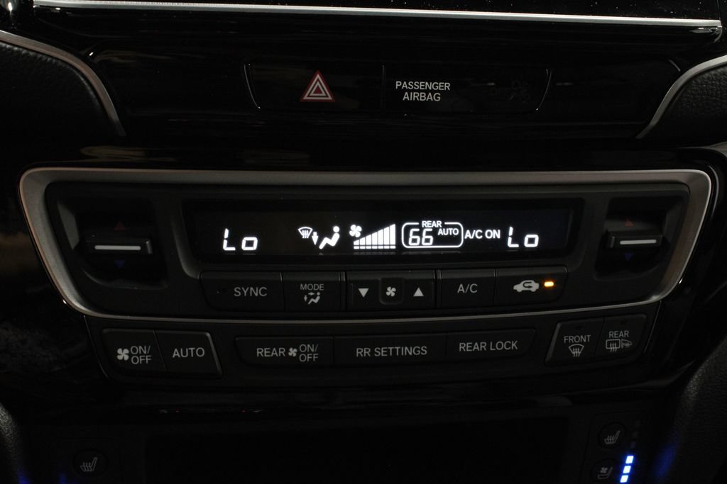 Used 2025 Honda Ridgeline Black Edition image 26