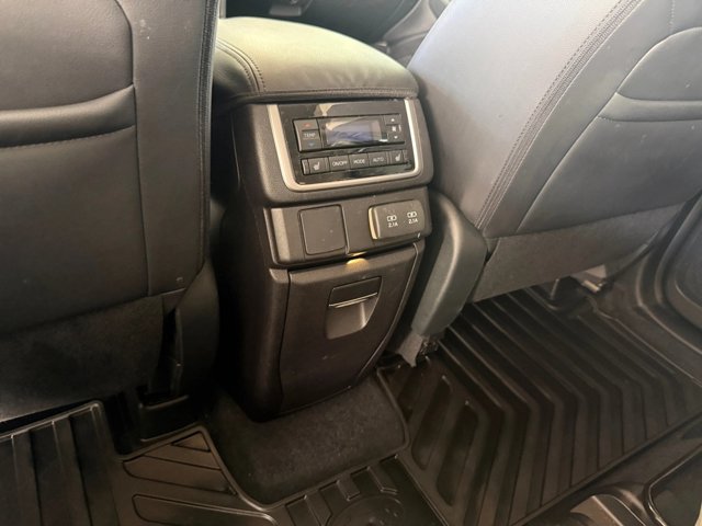 Used 2021 Subaru Ascent Limited AWD/4WD image 16