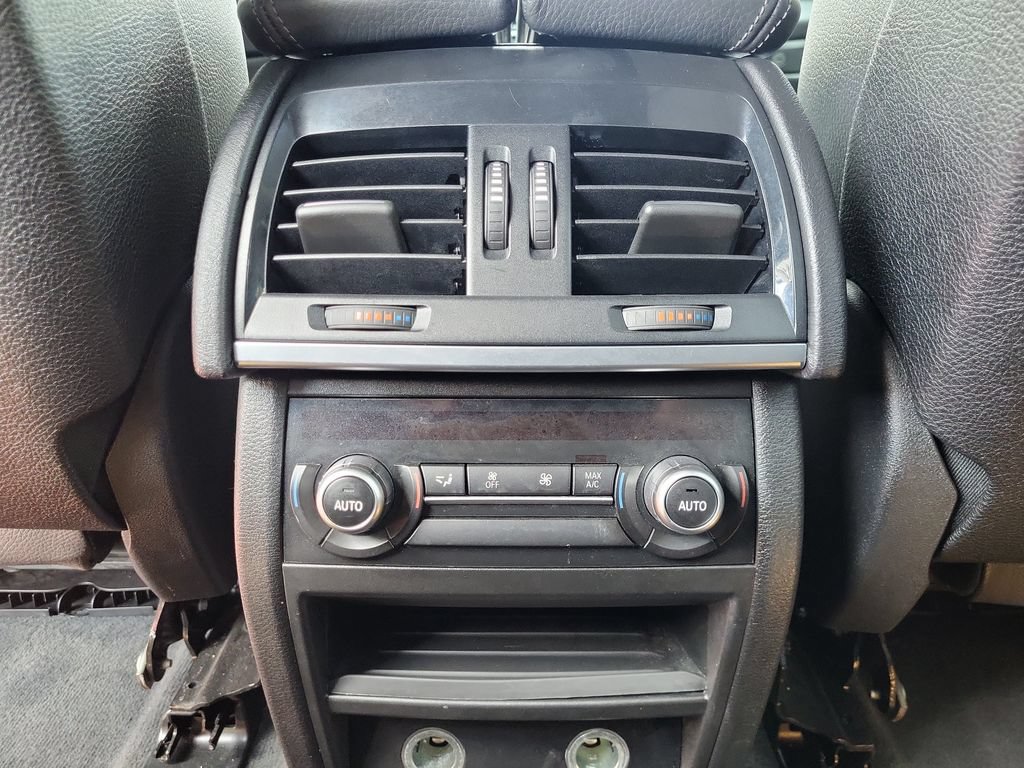Used 2018 BMW X5 xDrive40e AWD/4WD image 16