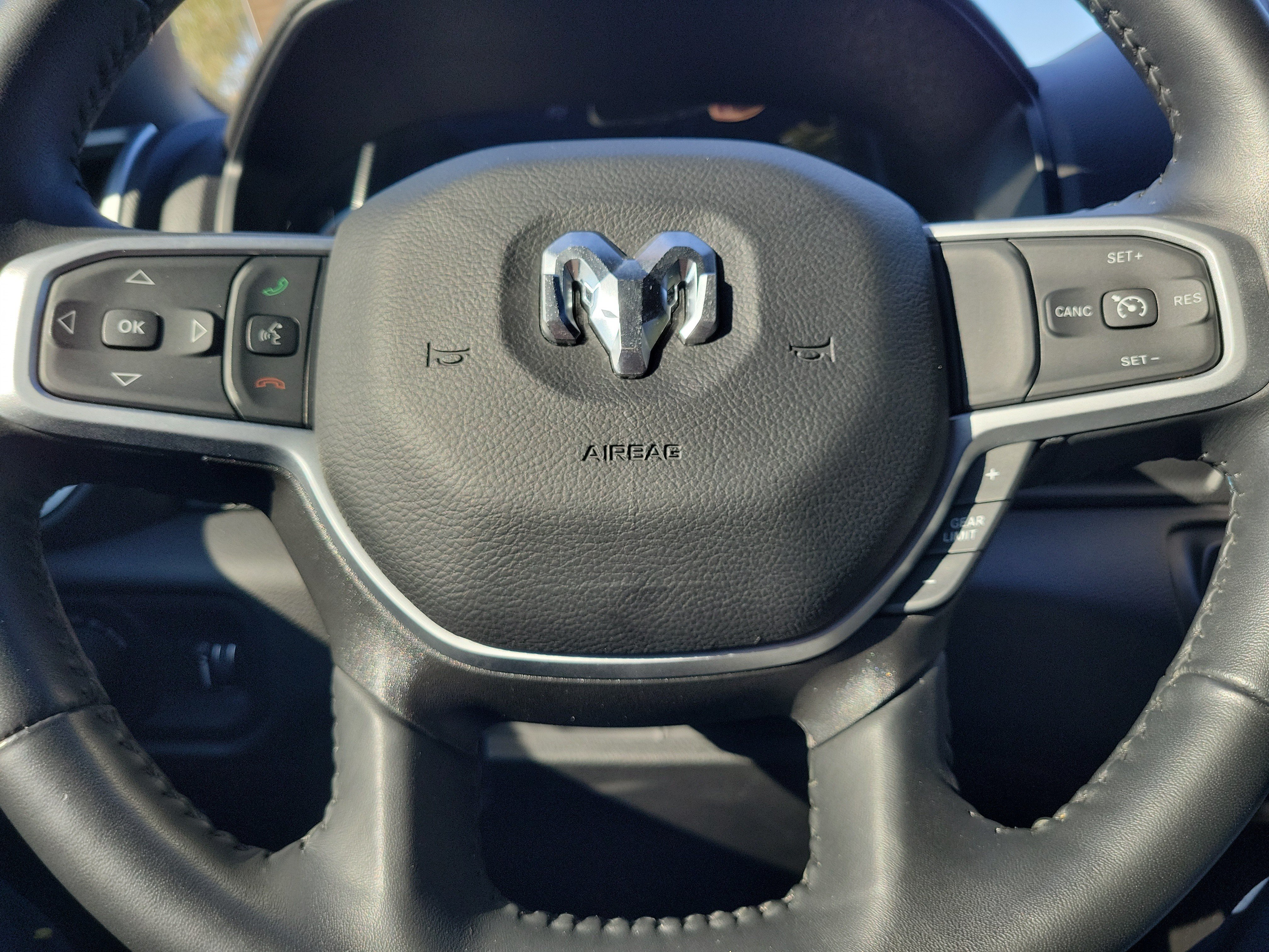 Used 2023 RAM 1500 Big Horn RWD image 29
