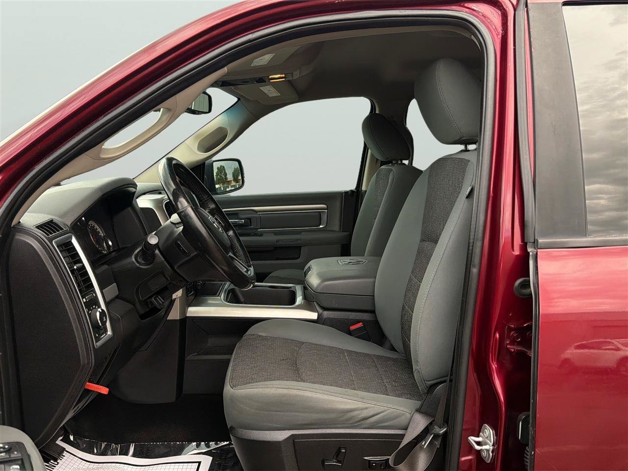 Used 2018 RAM 1500 Big Horn AWD/4WD image 12