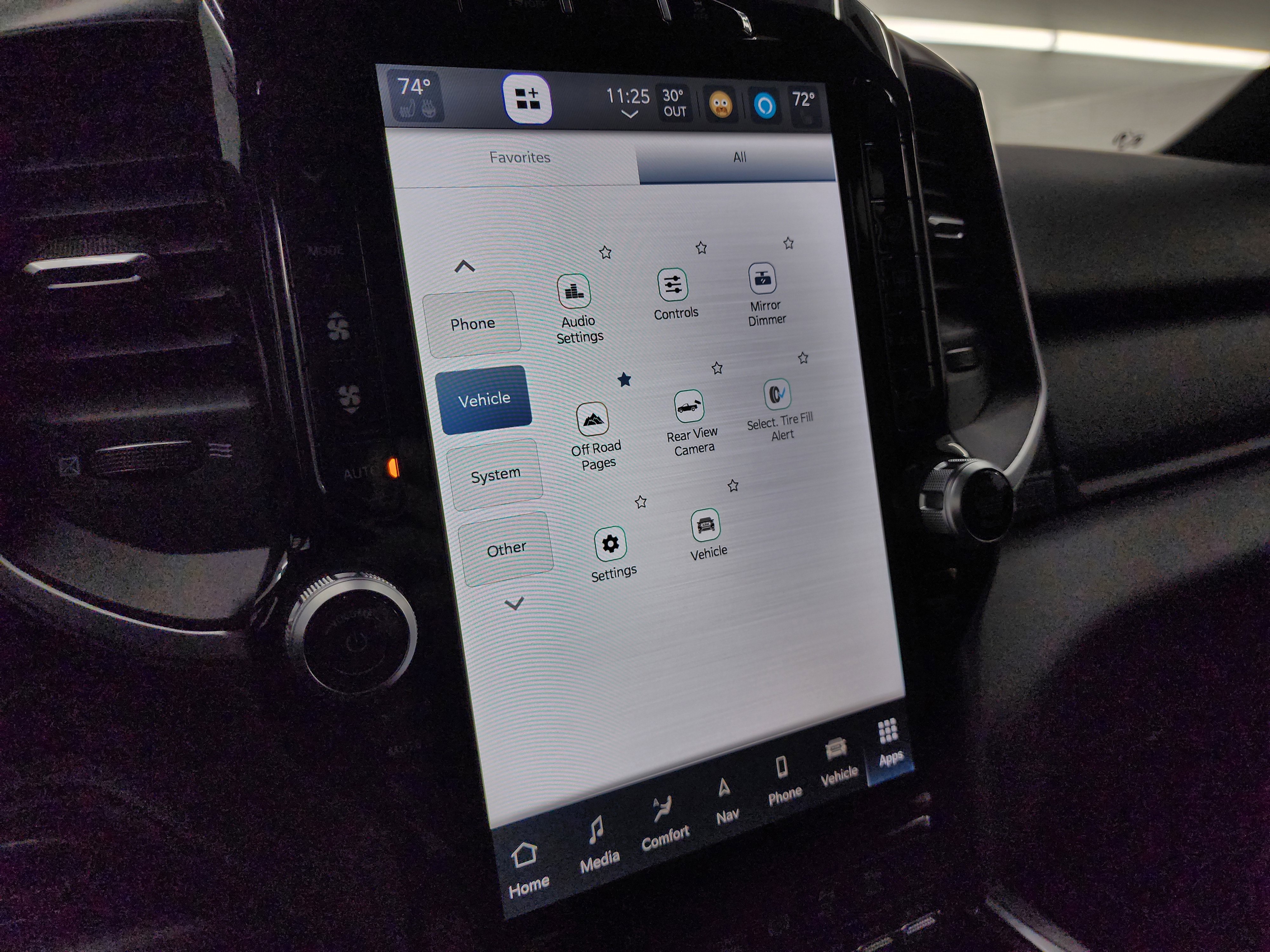 Used 2024 RAM 3500 Big Horn w/ Night Edition image 52